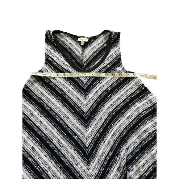 Anthropologie Meadow Rue knit sweater sharkbite hem sleeveless shirt size small - Picture 4 of 8